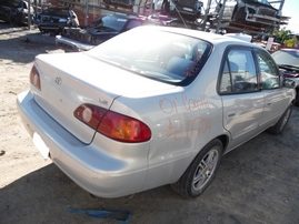 2001 TOYOTA COROLLA LE SILVER 1.8L AT Z17704